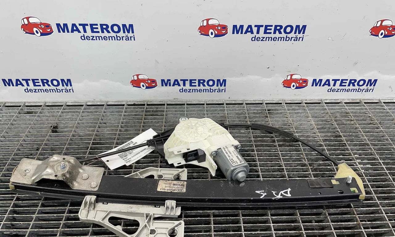 MACARA USA SPATE DREAPTA AUDI A4 B8 Avant 2007-2017