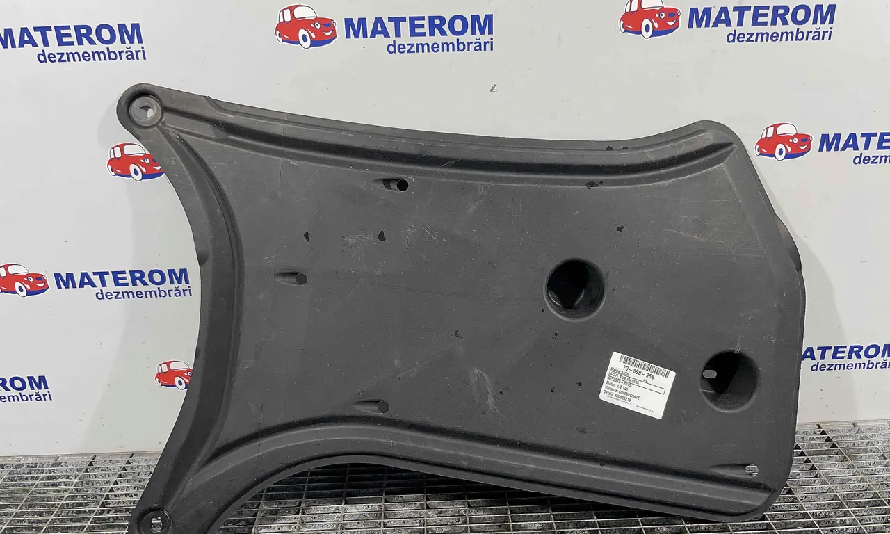 SCUT SUB MASINA AUDI A4 B8 Avant 2007-2017
