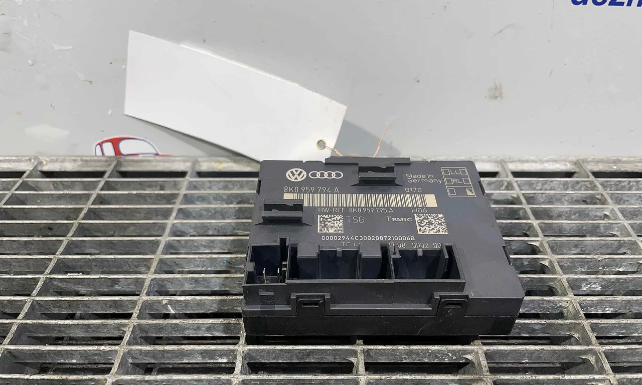 MODUL USA/DREAPTA SPATE AUDI A4 B8 Avant 2007-2017