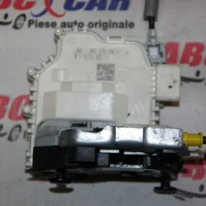 Broasca usa dreapta spate