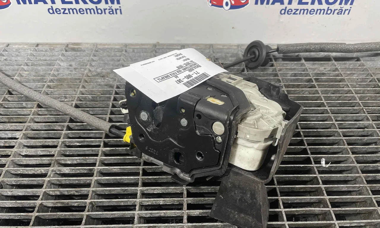 INCUIETOARE USA FATA DREAPTA AUDI A4 B9 2015-2018