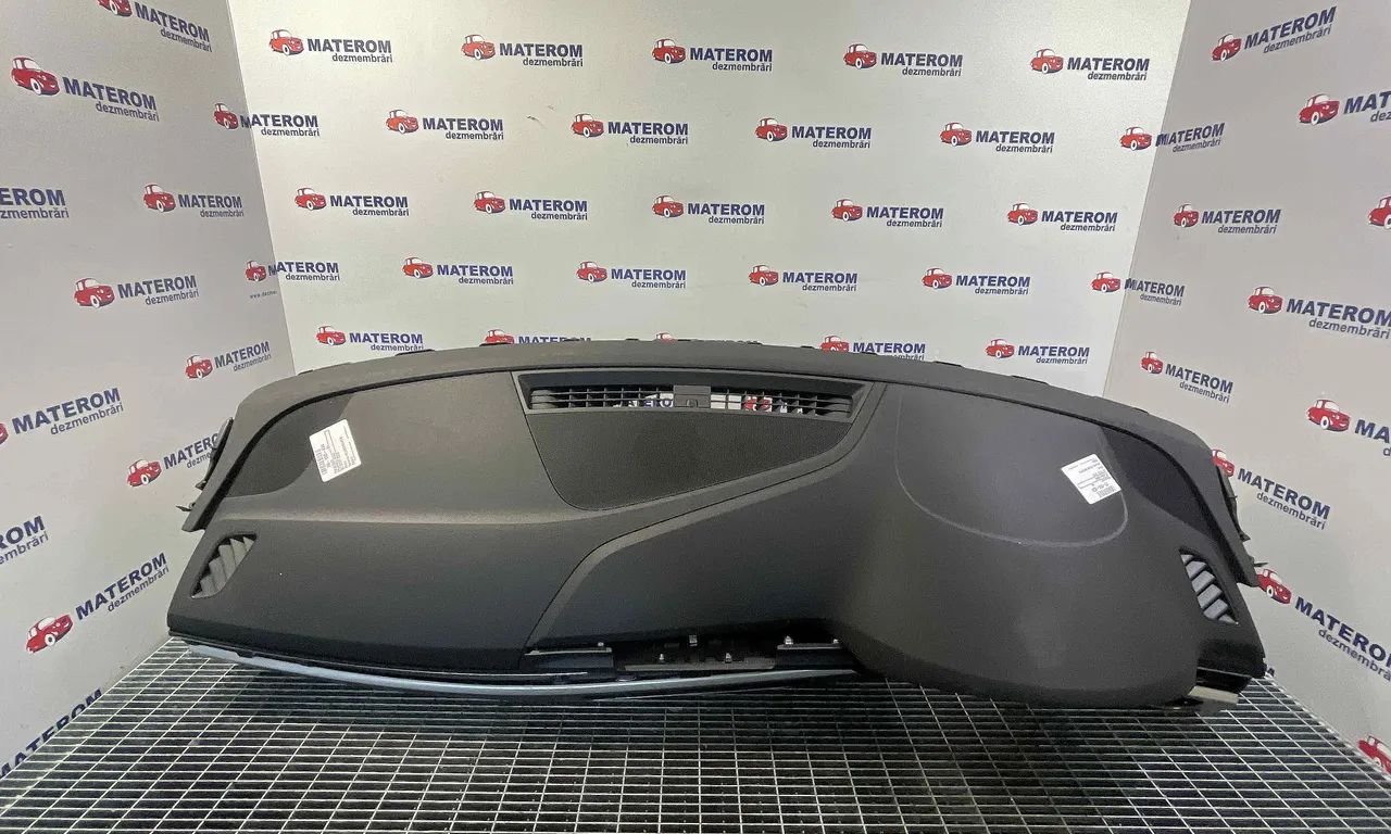 PLANSEU BORD AUDI A4 B9 2015-2018