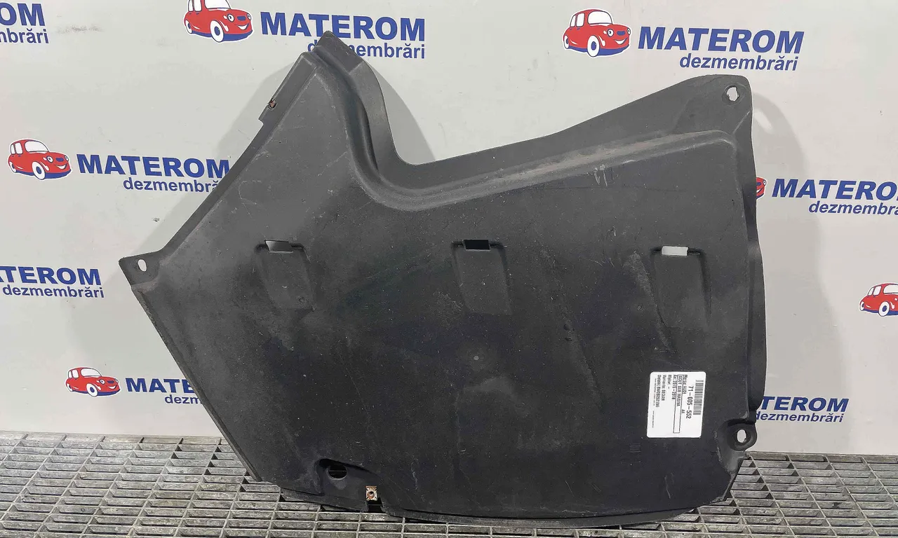 SCUT SUB MASINA AUDI A4 B9 2015-2018