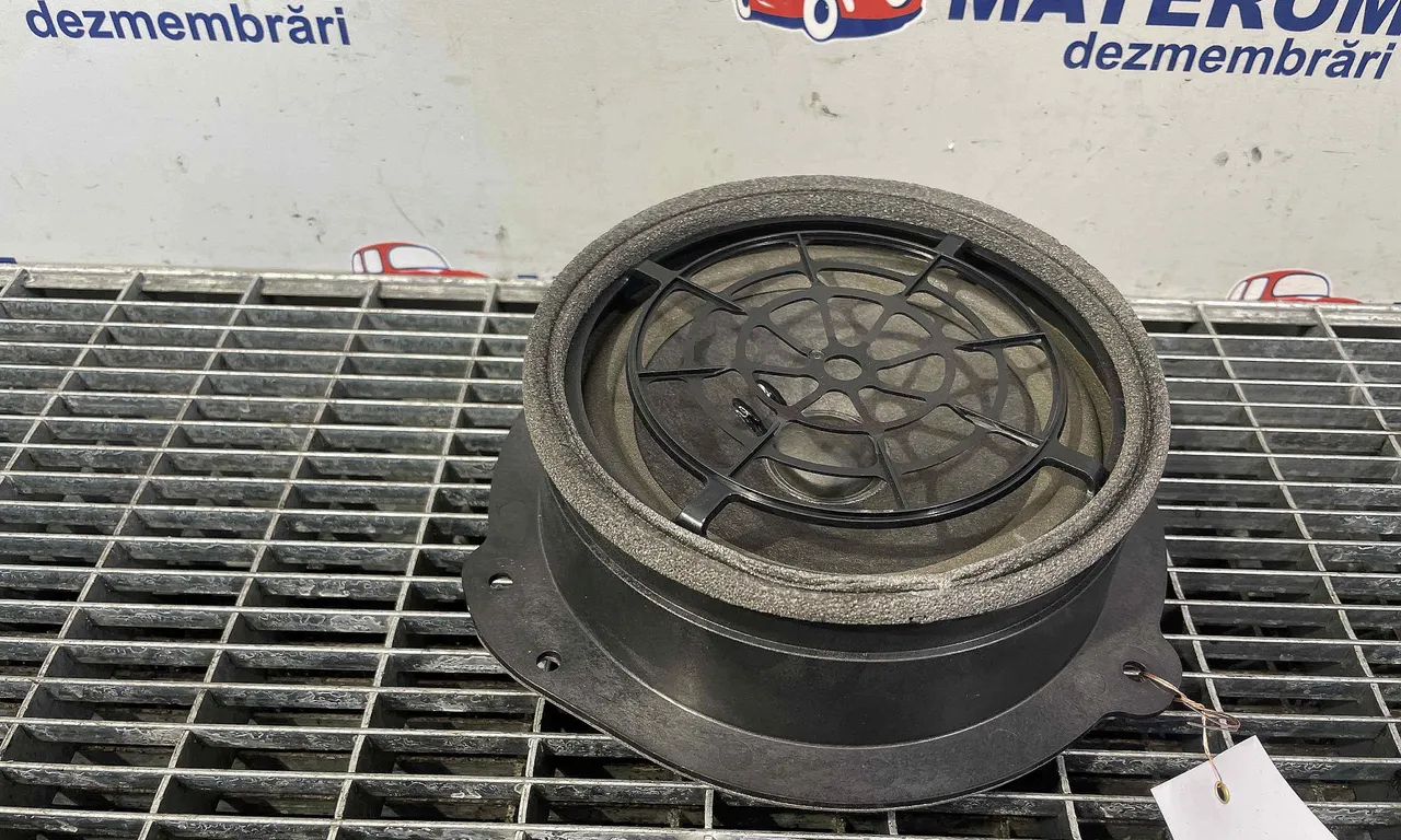 DIFUZOR AUDIO AUDI A4 B9 2015-2018