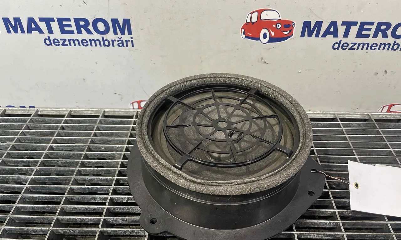 DIFUZOR AUDIO AUDI A4 B9 2015-2018