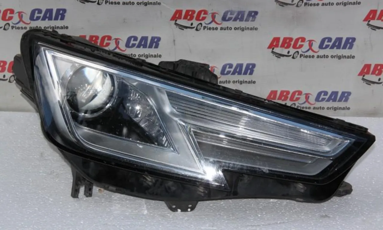 Far dreapta bi-xenon AUDI A4 B9 2015-null