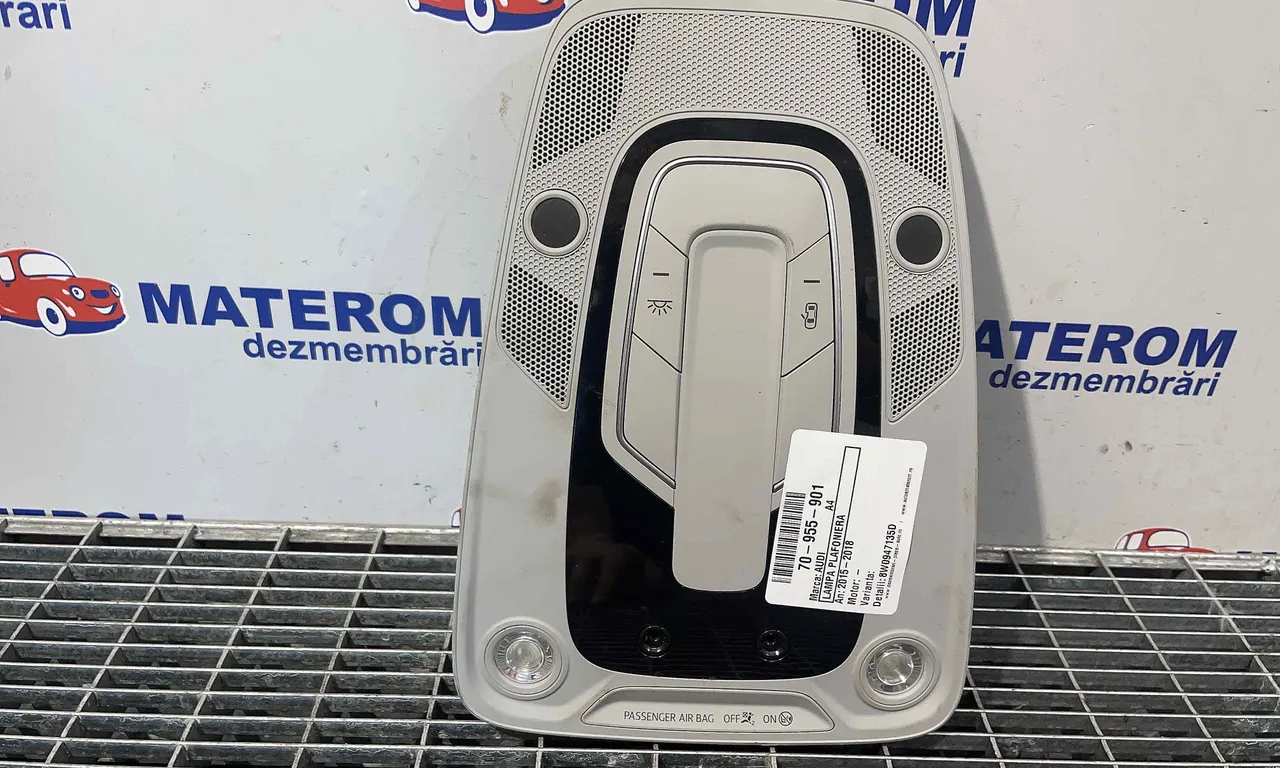 LAMPA PLAFONIERA AUDI A4 B9 2015-2018