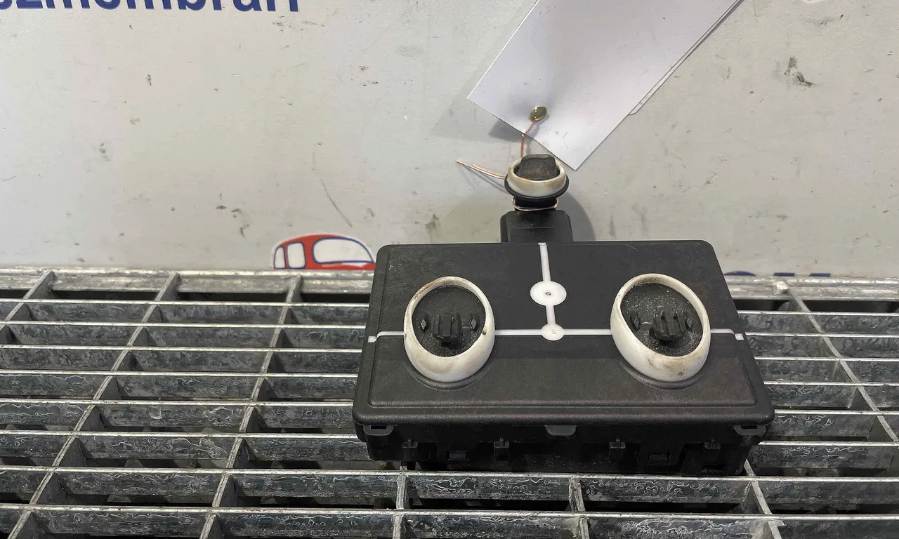 MODUL USA/STANGA SPATE AUDI A4 B9 2015-2018