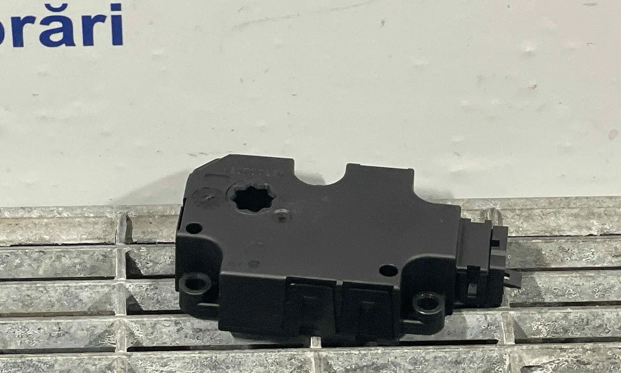 MOTORAS CLAPETA INCALZIRE AUDI A4 B9 2015-2018