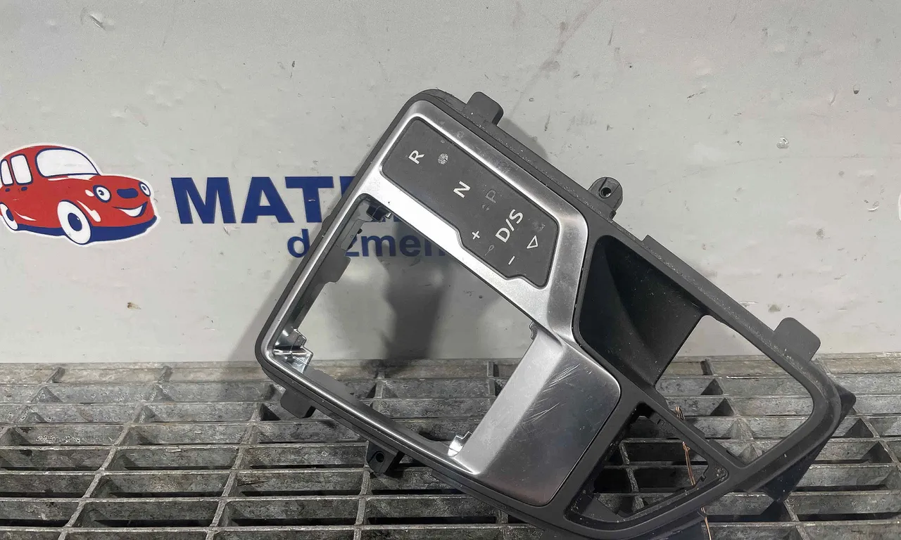 ORNAMENT MANETA SCHIMBATOR AUDI A4 B9 2015-2018