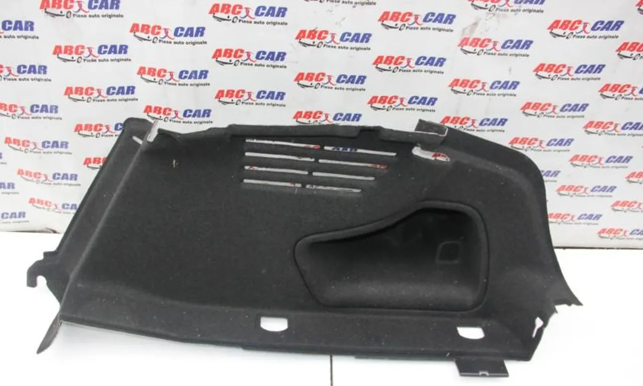 Ornament portbagaj dreapta AUDI A4 B9 2015-null