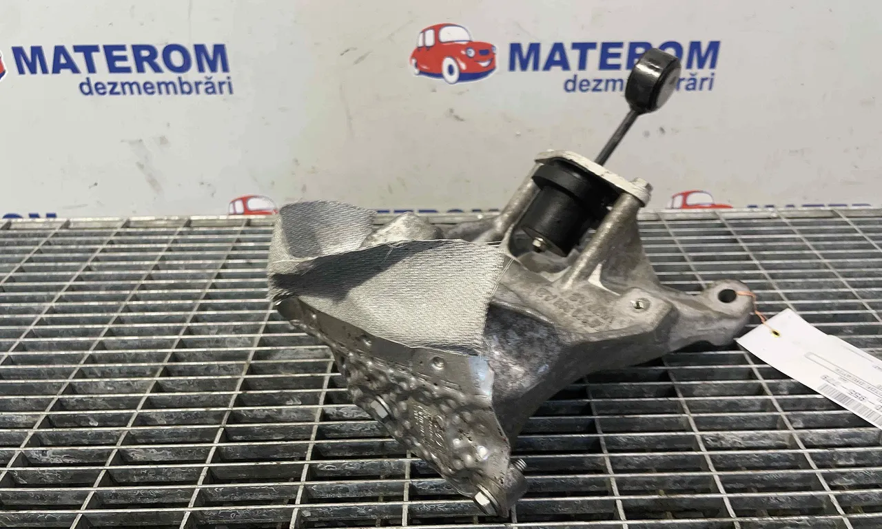 SUPORT MOTOR DREAPTA AUDI A4 B9 2015-2018