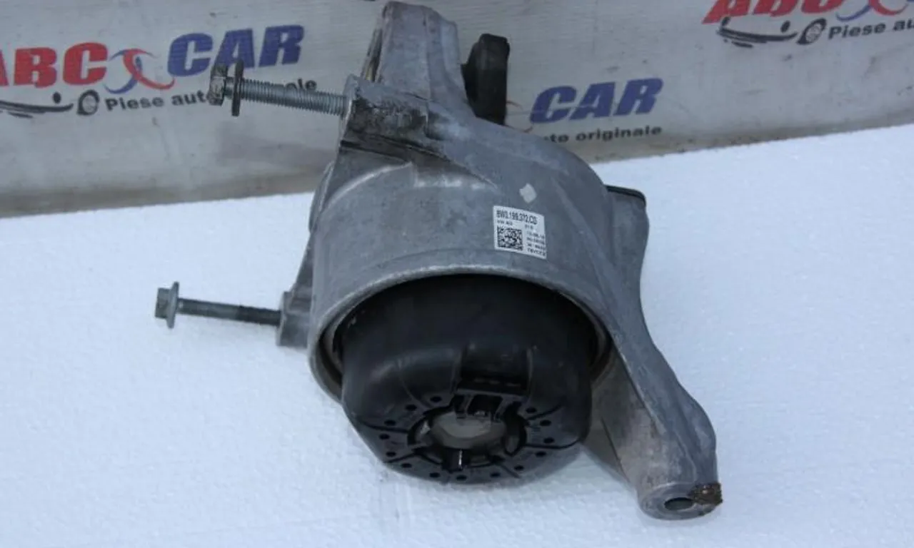 Suport motor dreapta AUDI A4 B9 2015-null