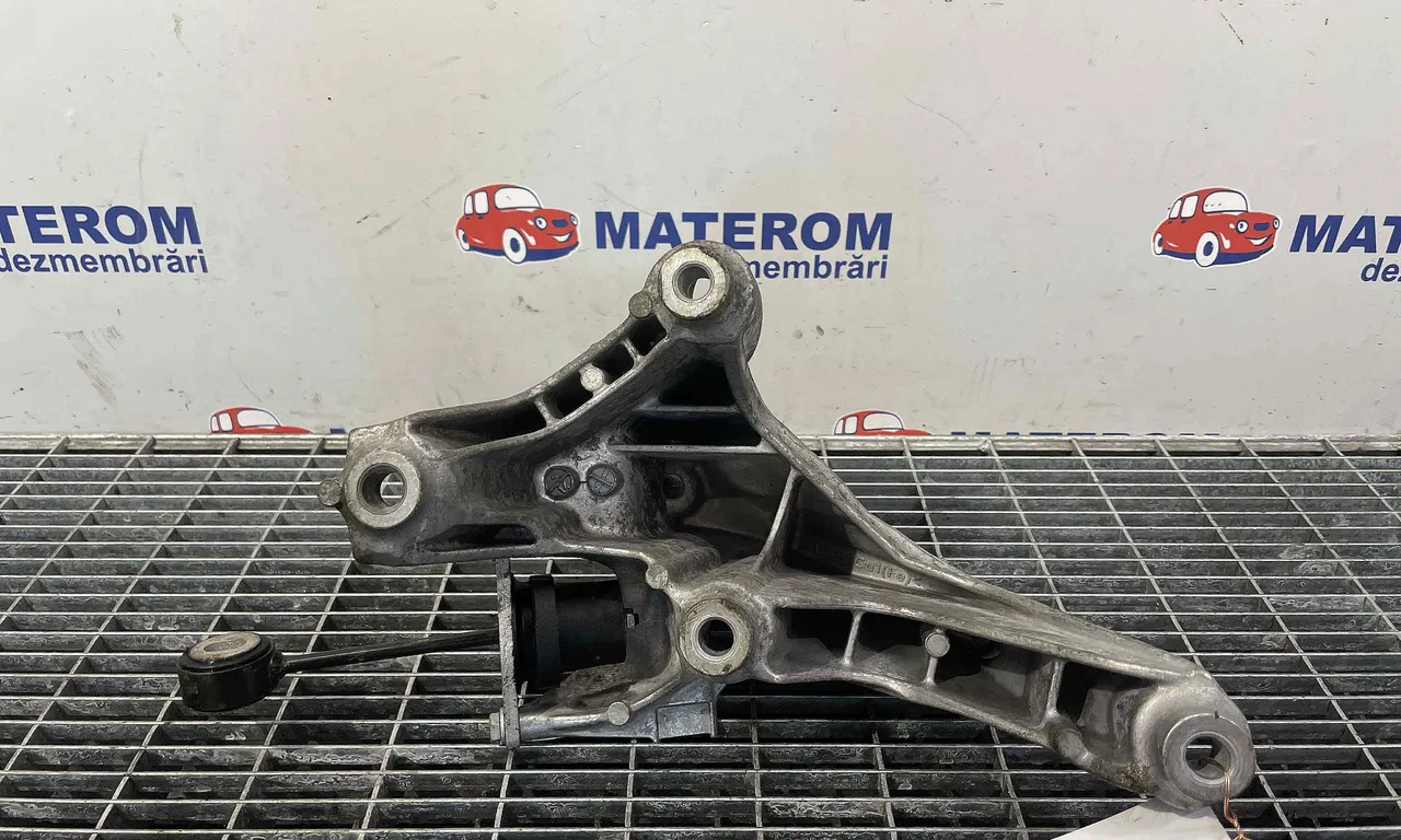 SUPORT MOTOR STANGA AUDI A4 B9 2015-2018
