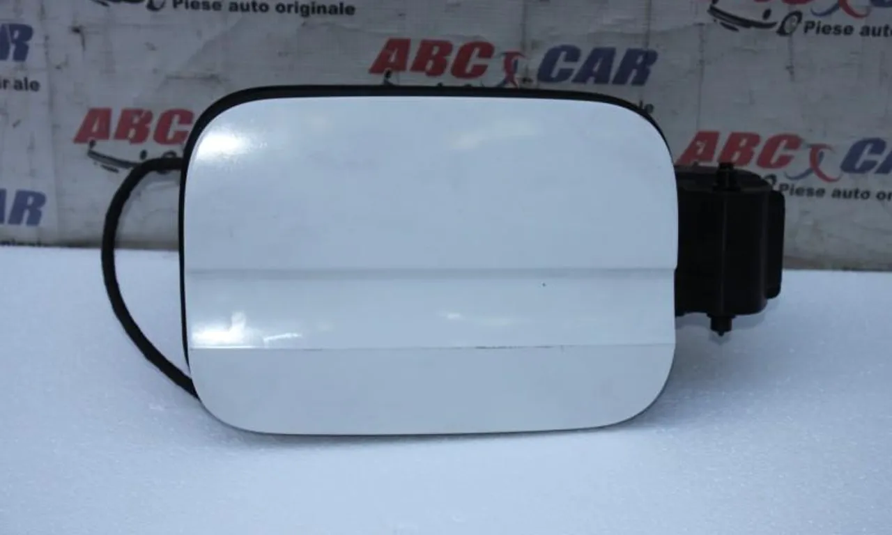 Usa rezervor AUDI A4 B9 2015-null