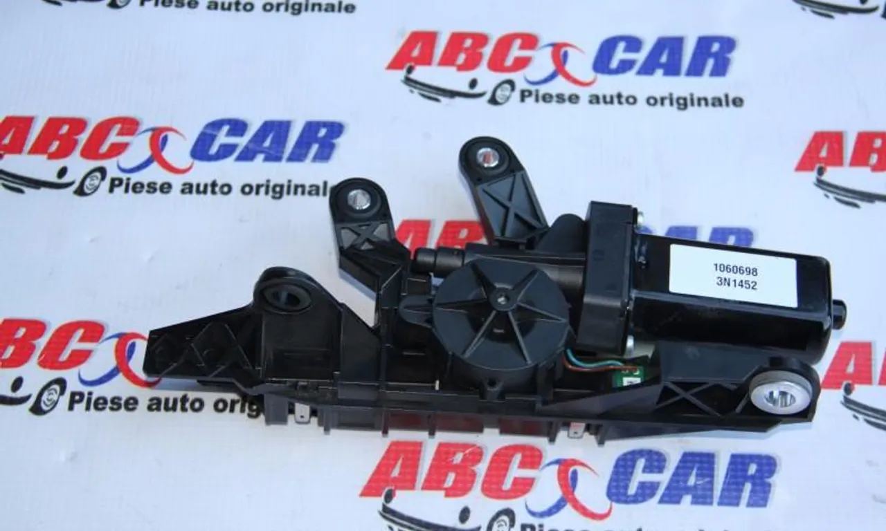 Motoras retractor centura dreapta AUDI A5 2009-2017