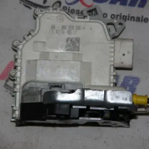 Broasca usa dreapta spate