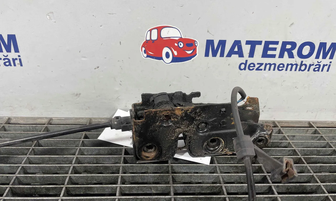 INCUIETOARE CAPOTA FATA AUDI A5 2007-2017