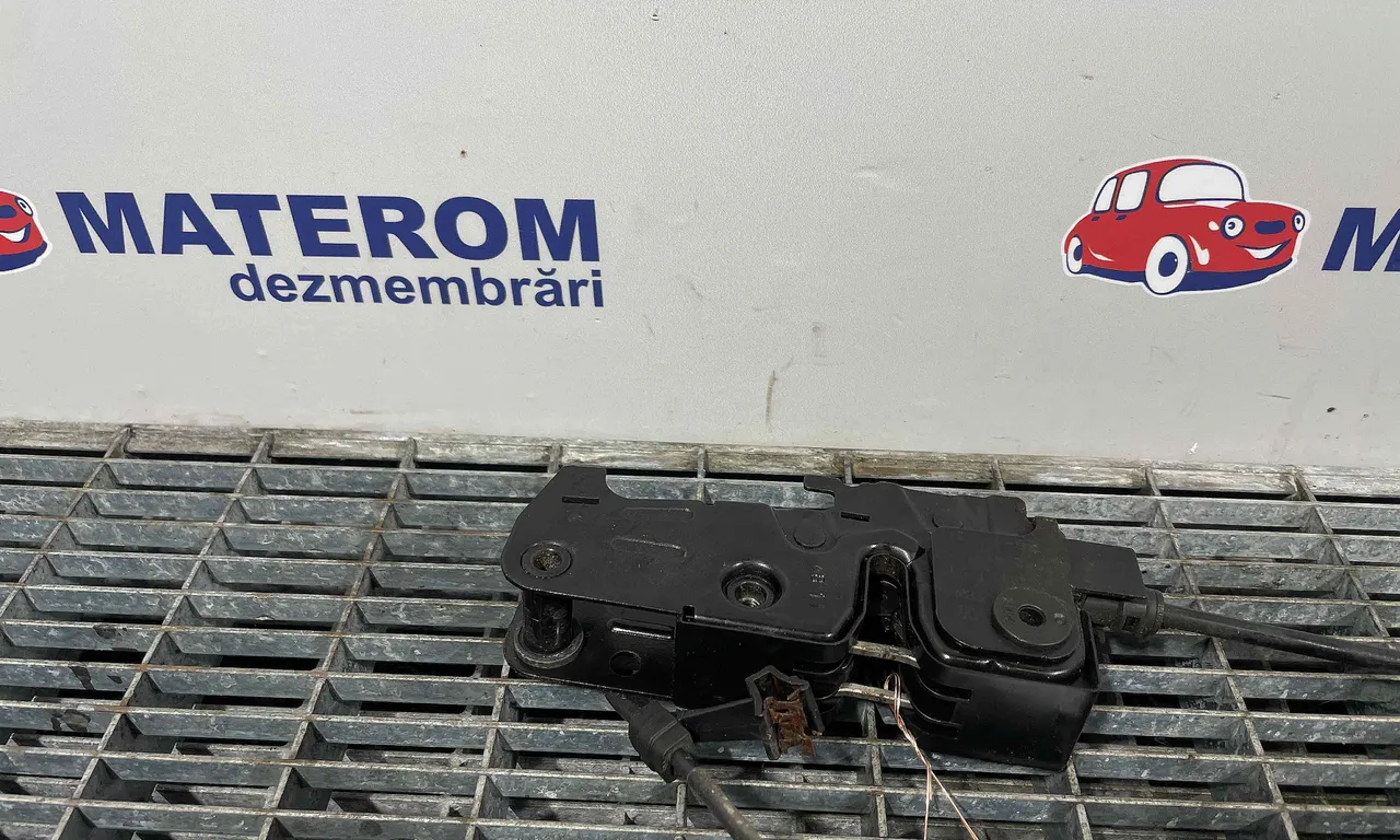 INCUIETOARE CAPOTA FATA AUDI A5 2007-2017