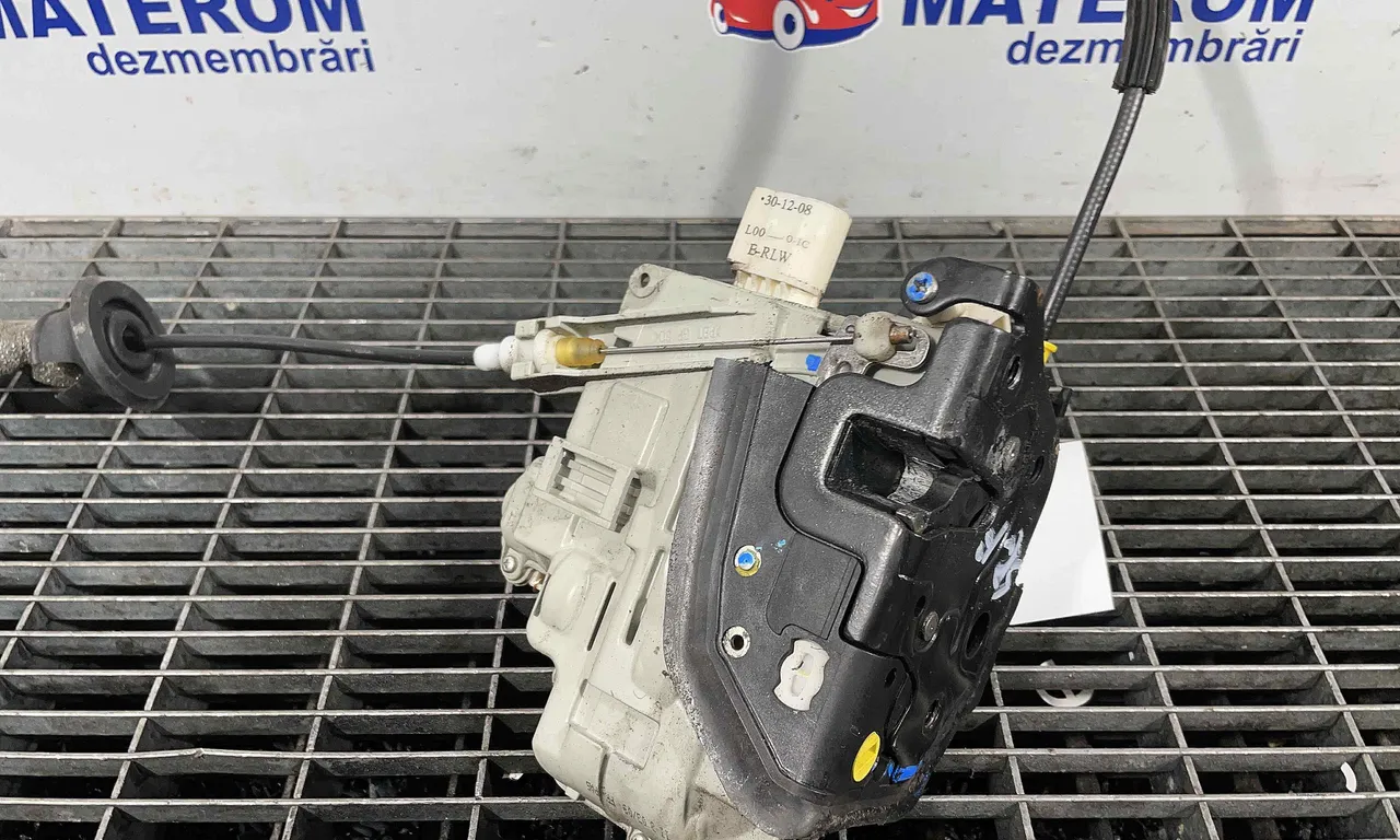 INCUIETOARE USA FATA STANGA AUDI A5 2007-2017