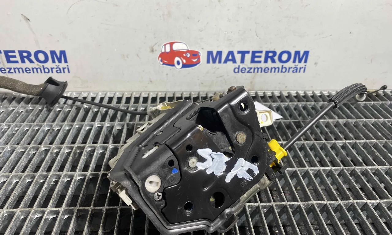INCUIETOARE USA FATA STANGA AUDI A5 2007-2017