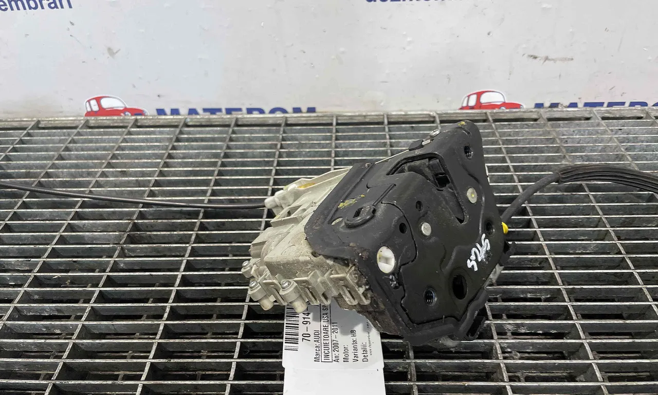 INCUIETOARE USA SPATE STANGA AUDI A5 2007-2017