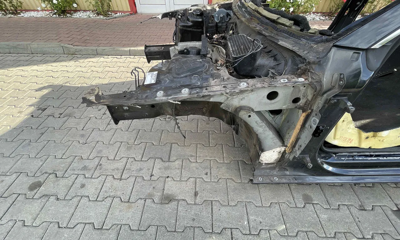LONJERON STANGA AUDI A5 2007-2017
