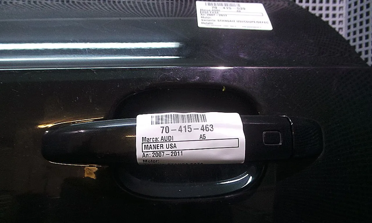 MANER USA FATA STANGA AUDI A5 2007-2017