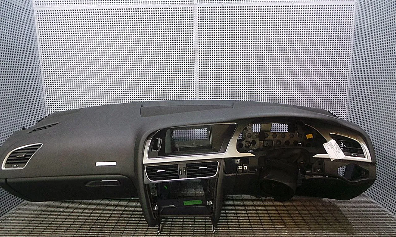 PLANSEU BORD AUDI A5 2007-2017