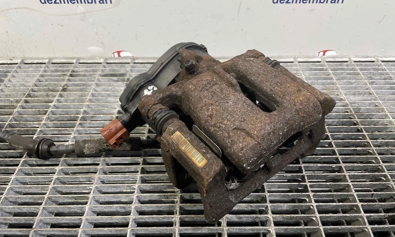 ETRIER SPATE DREAPTA AUDI A5 2007-2017