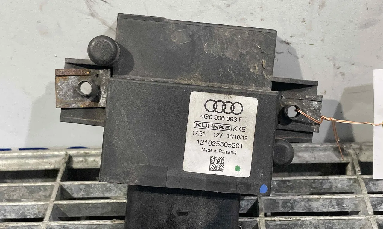 MODUL POMPA COMBUSTIBIL AUDI A5 2007-2017