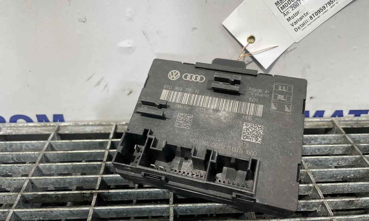MODUL USA/STANGA SPATE AUDI A5 2007-2017
