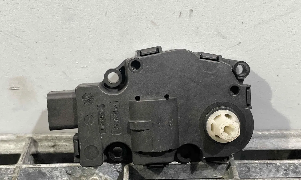 MOTORAS CLAPETA INCALZIRE AUDI A5 2007-2017