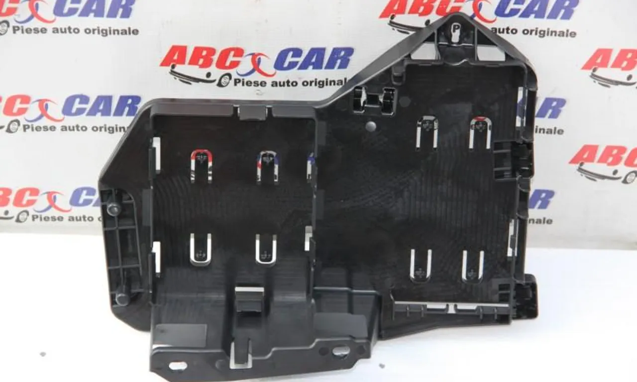 Suport amplificator radio AUDI A5 2016-null