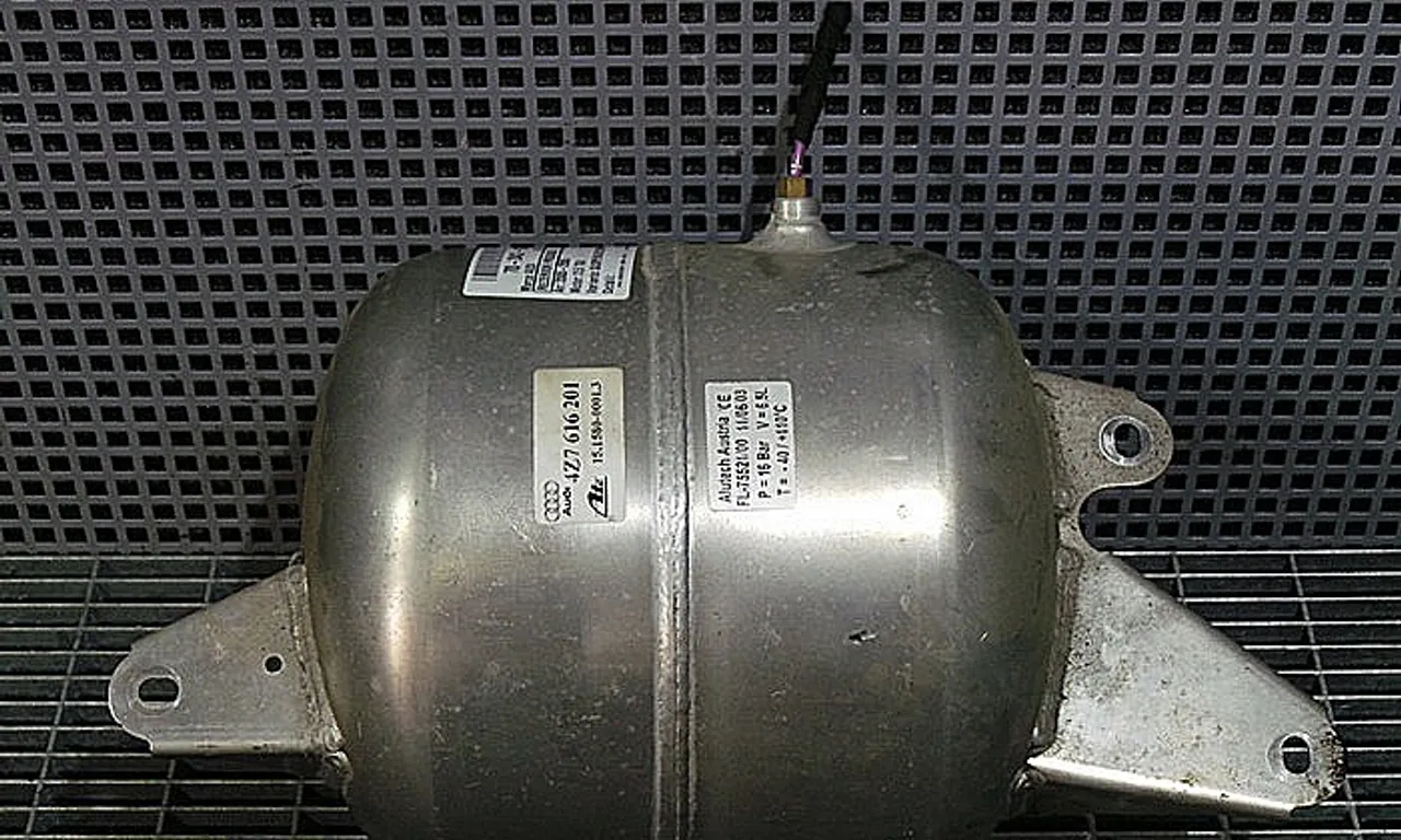 REZERVOR PRESIUNE AUDI A6 ALLROAD C5 2000-2005