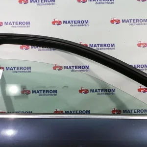 GEAM FATA DREAPTA