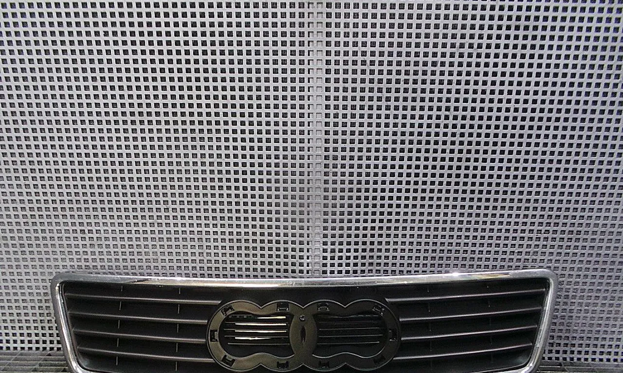 GRILA FATA AUDI A6 C5 1997-2005