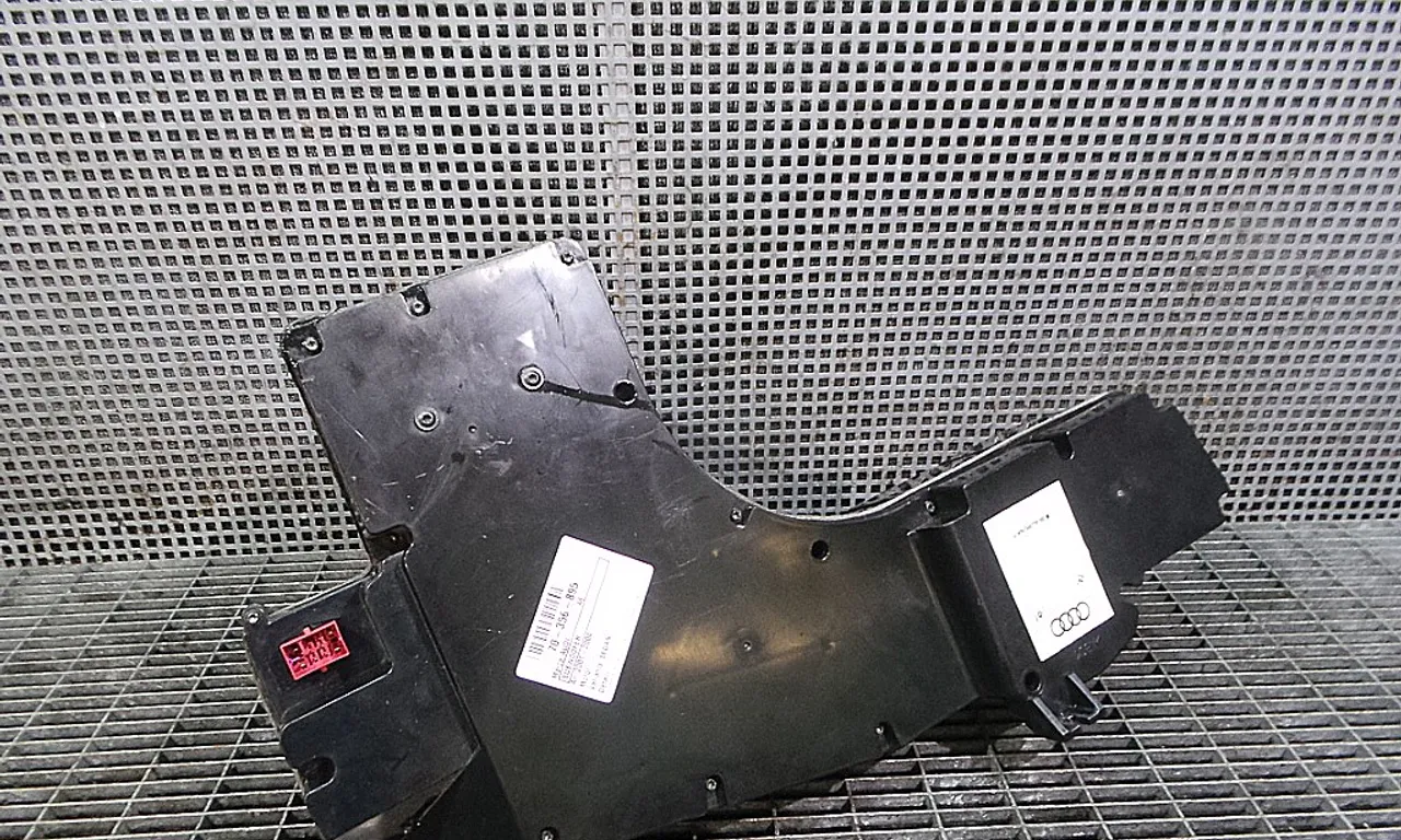 SUBWOOFER AUDI A6 C5 1997-2005