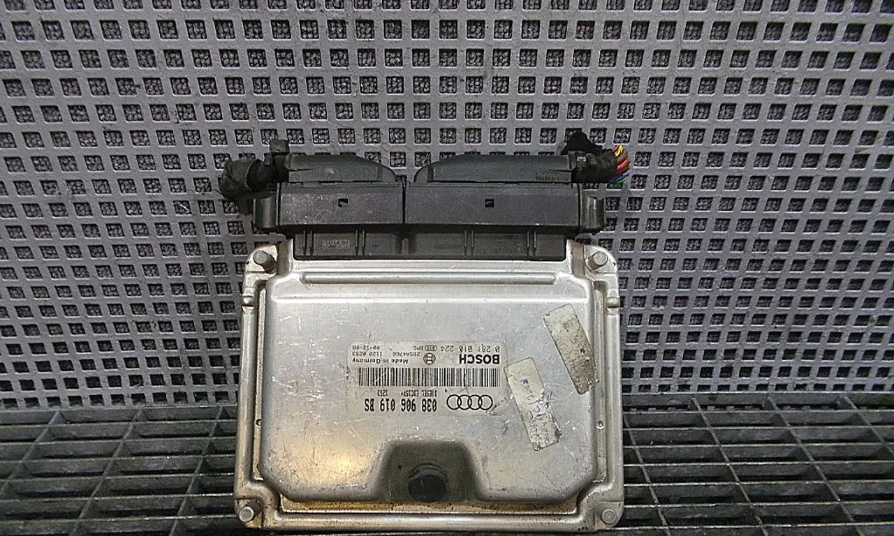 CALCULATOR MOTOR AUDI A6 C5 Avant 1997-2006