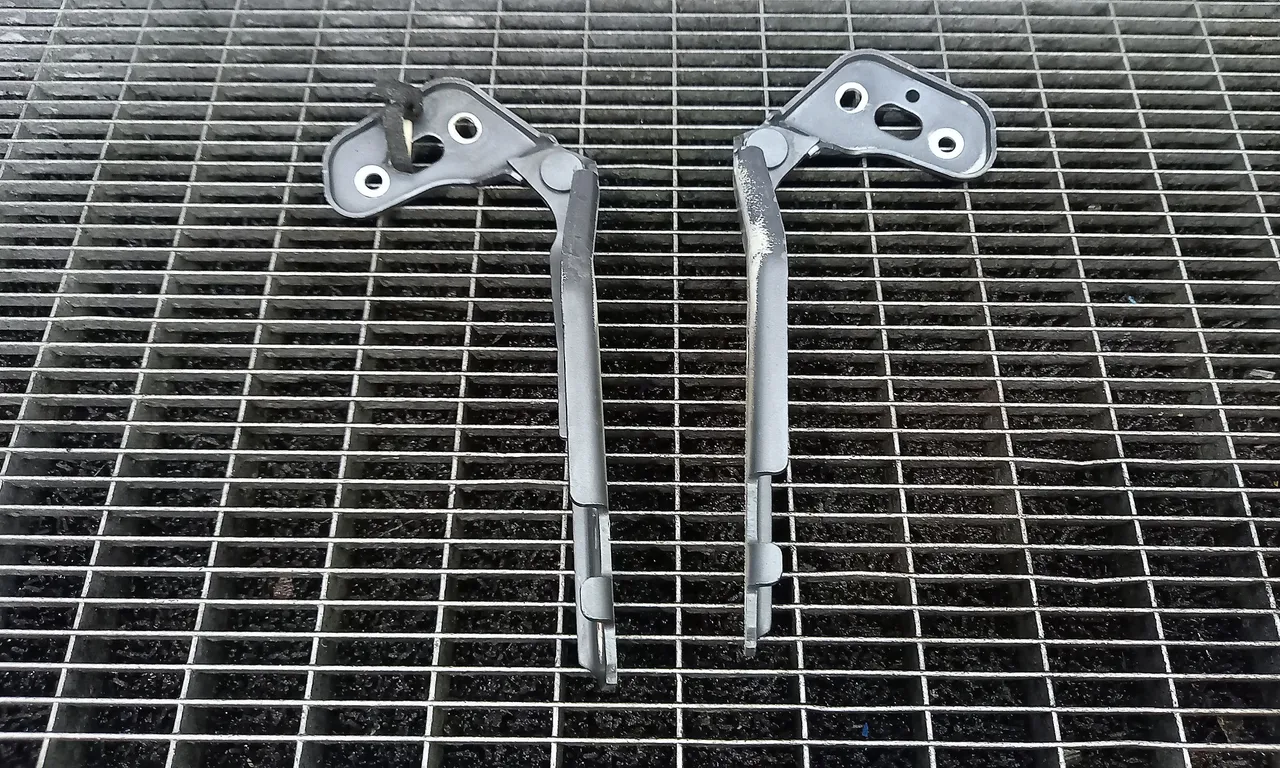 BALAMALE CAPOTA FATA AUDI A6 C6 Avant 2004-2011