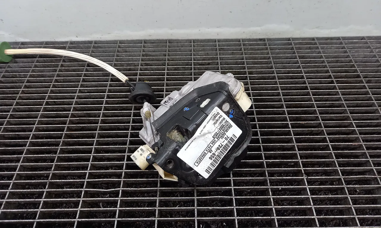 INCUIETOARE USA FATA DREAPTA AUDI A6 C6 Avant 2004-2011