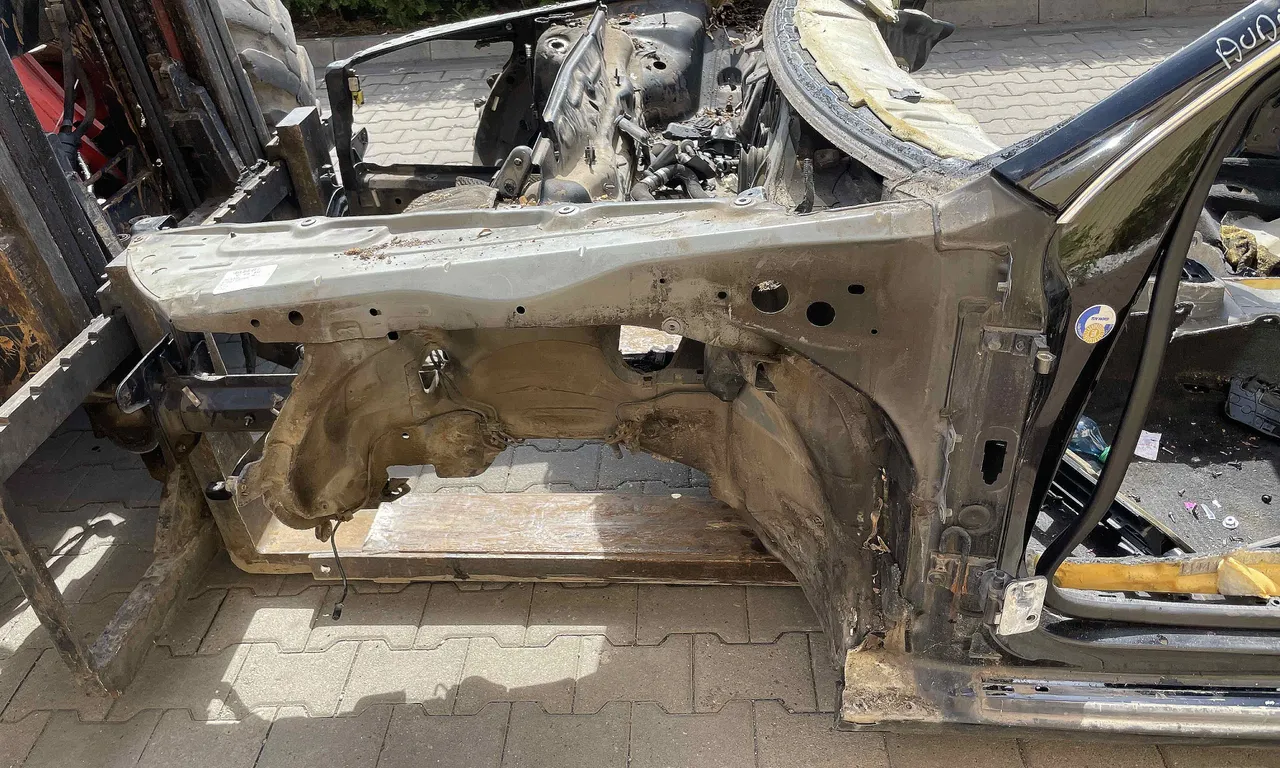 LONJERON STANGA AUDI A6 C6 Avant 2004-2011