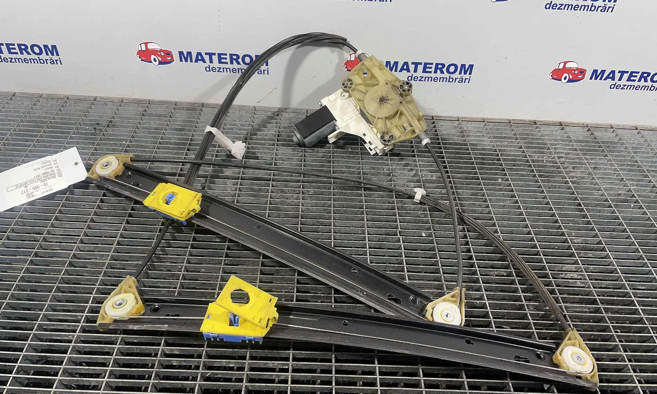 MACARA USA FATA DREAPTA AUDI A6 C6 Avant 2004-2011