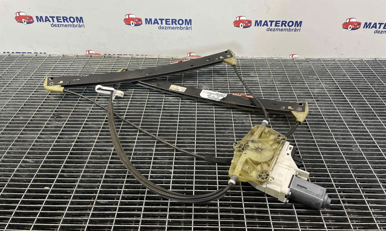 MACARA USA FATA DREAPTA AUDI A6 C6 Avant 2004-2011