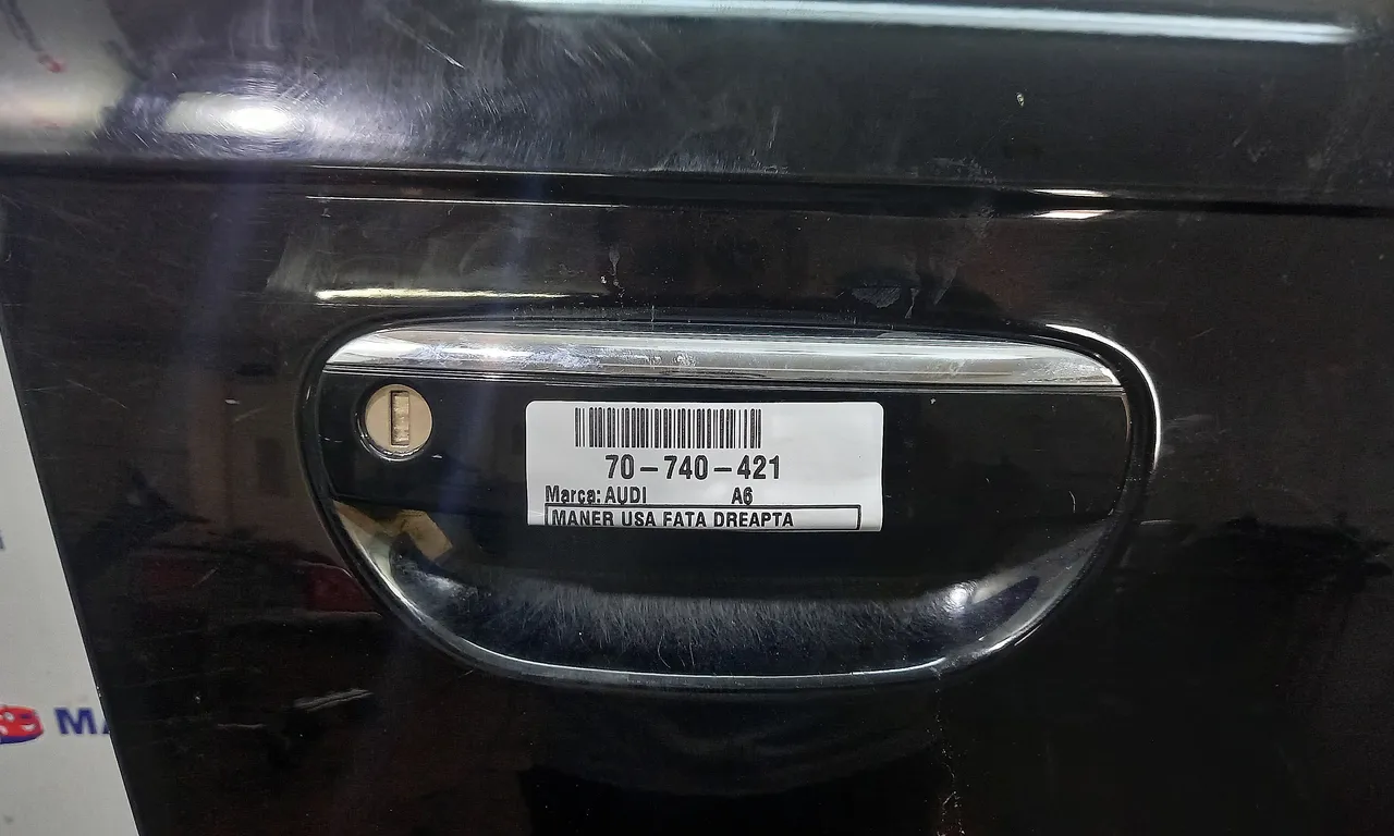 MANER USA FATA DREAPTA AUDI A6 C6 Avant 2004-2011