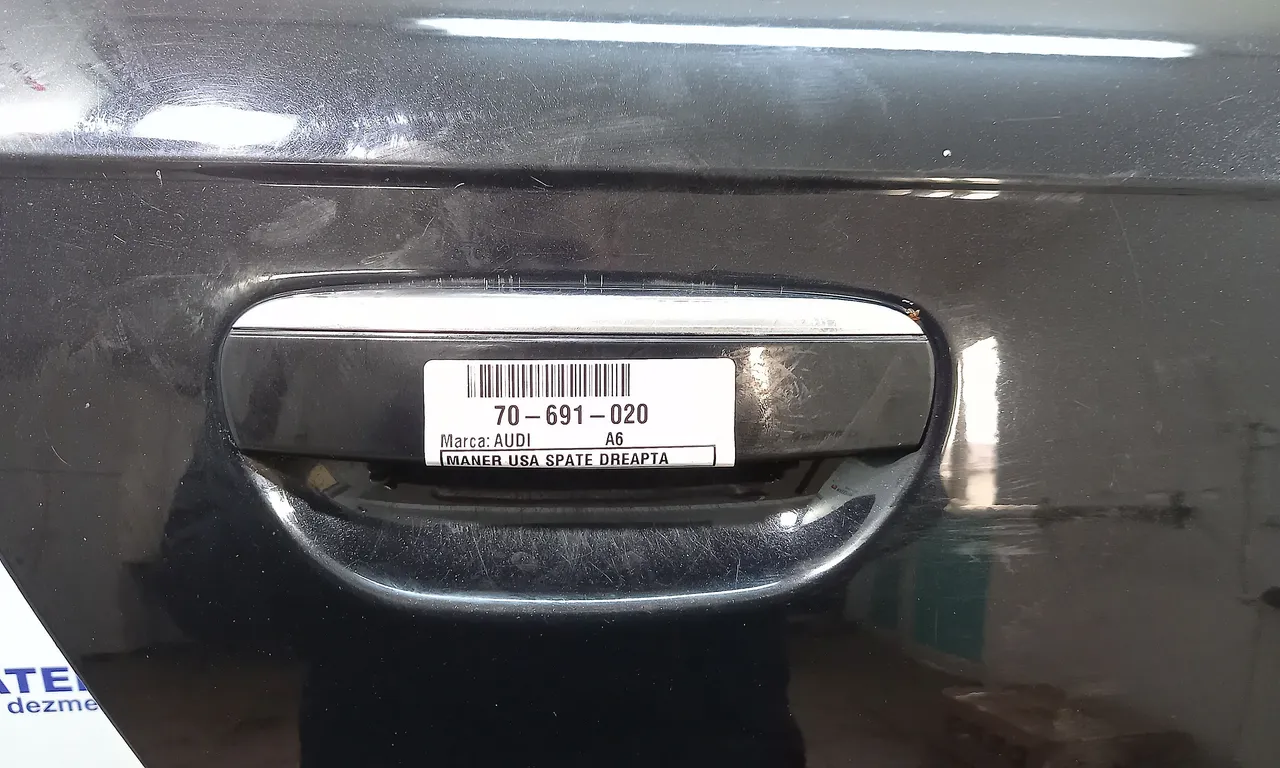 MANER USA SPATE DREAPTA AUDI A6 C6 Avant 2004-2011