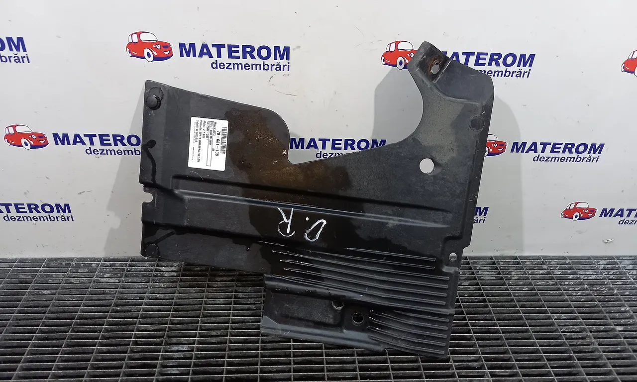 SCUT SUB MASINA AUDI A6 C6 Avant 2004-2011