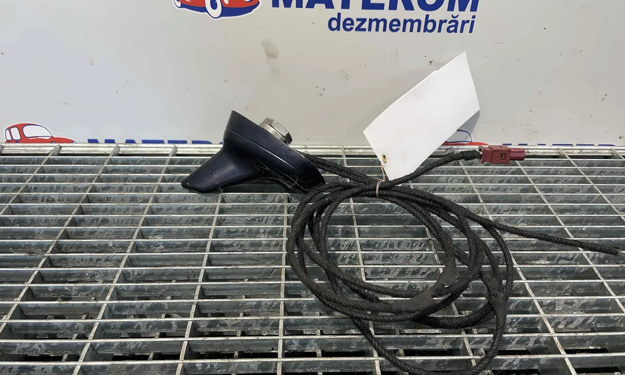 ANTENA AUDI A6 C6 Avant 2004-2011