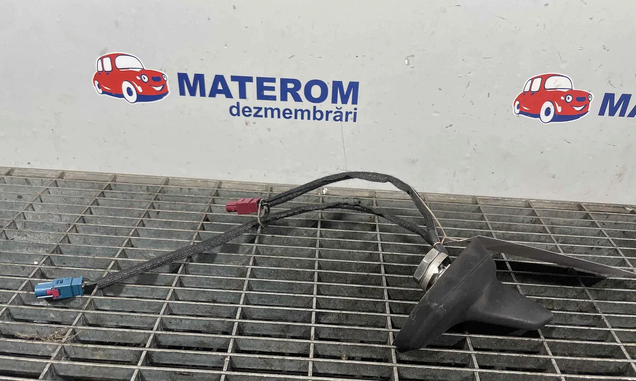 ANTENA AUDI A6 C6 Avant 2004-2011