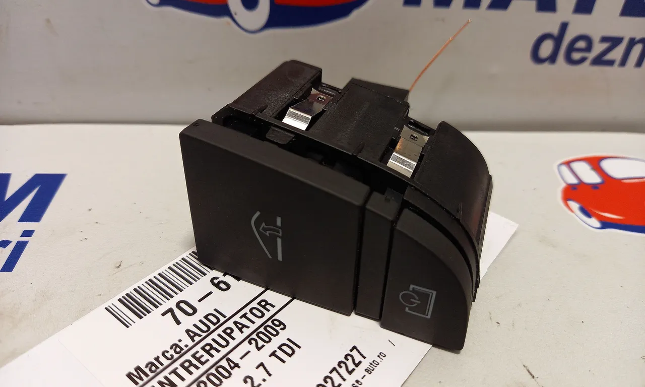 INTRERUPATOR PARKTRONIC AUDI A6 C6 Avant 2004-2011